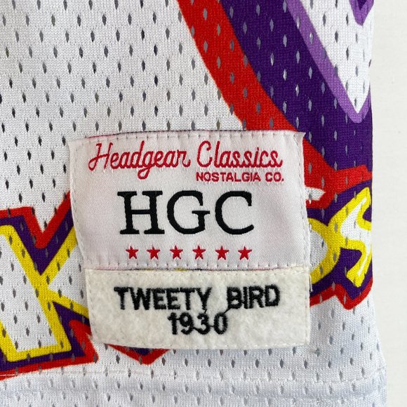 Headgear Classics Nostalgia Co. Tweety Bird shirt size medium - Picture 4 of 4